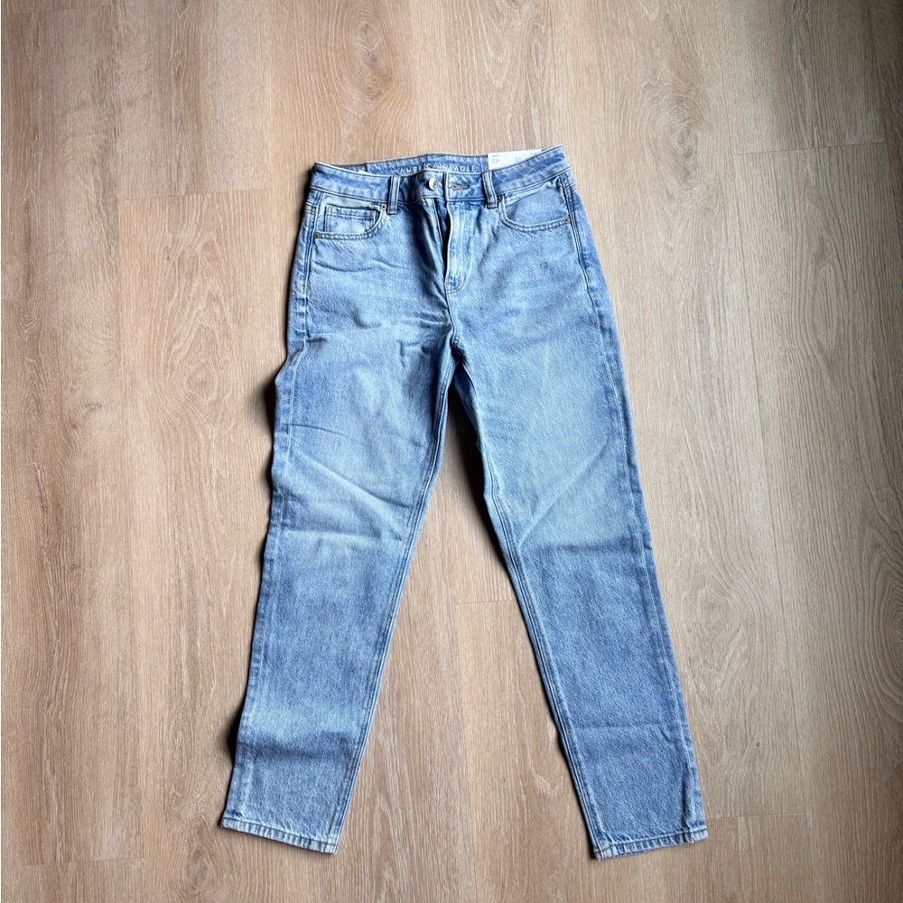 American Eagle Outfitters Light Wash Denim Jeans